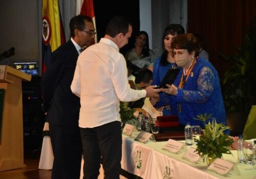 Cincuentenario Unisimón