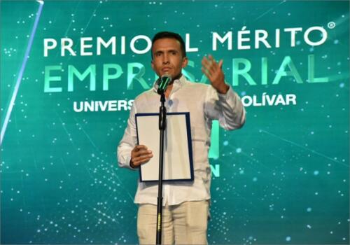 2021-Noviembre-01–14-min